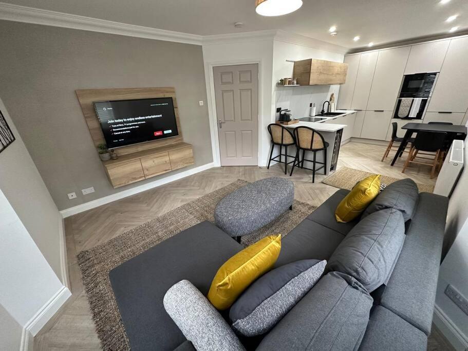 Premium Executive Apartment In Данфермлін Екстер'єр фото